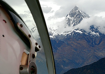 Ultralight flight with Avia Club Nepal