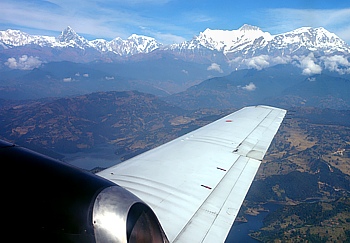 during the panorama flight from Kathmandu to Pokhara it is recommended to sit on the right side !