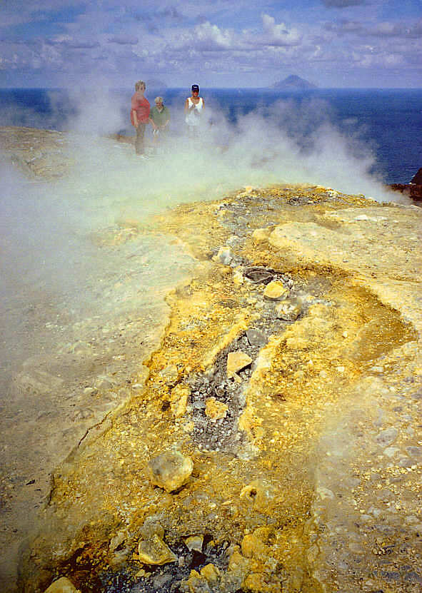 Fissures and Sulphur steam