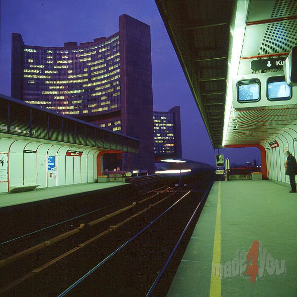 Metro station to Eurocity Vienna