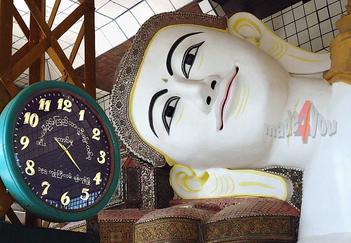 Reclining Buddha Shwethalyaung in Bago