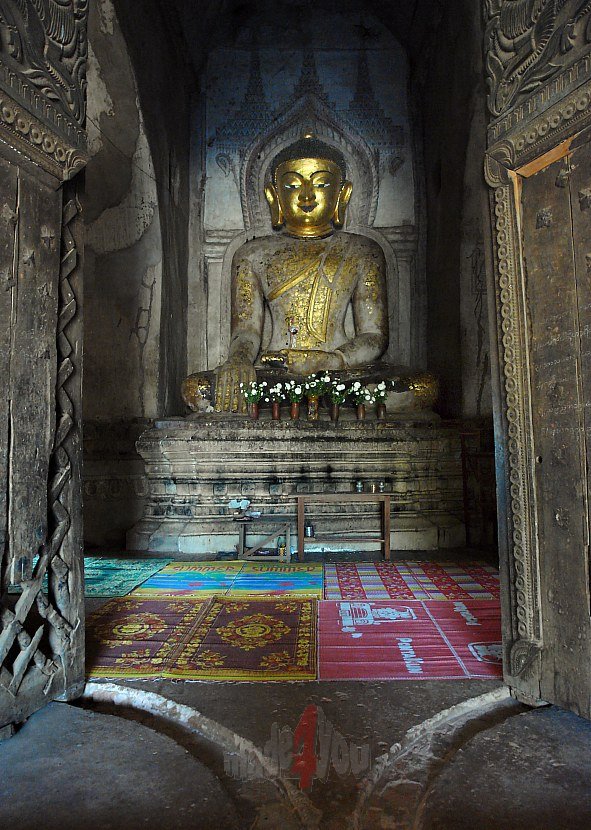 Gaw Daw Palin Pagoda in Bagan