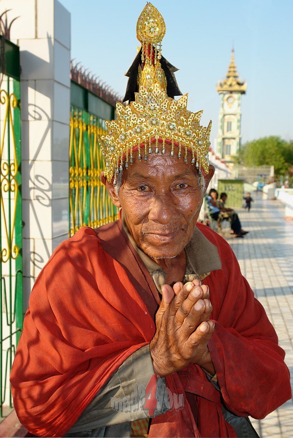 Funny Monk at Mahamuni Pagoda