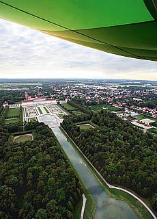 Bayer Airship above Schleissheim Palace