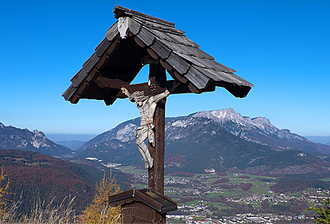 Blick vom Grnstein Richtung Bischofswiesen und Untersberg