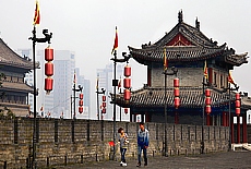 Walking on the citywall of Xian
