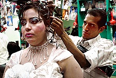 Wedding hairstylist in Luxor
