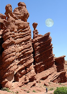 Affenfinger red rock formation in Dades valley