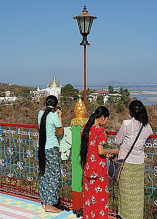 Young Burmese girls in Sagaing