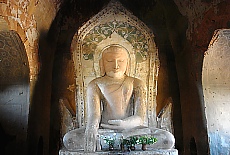 Buddha in GuByaukGyi Pagoda