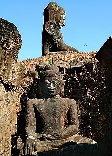 Pizi Phara Buddha in Mrauk U