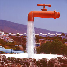 Water fountain in Amusement park near Los Americanos