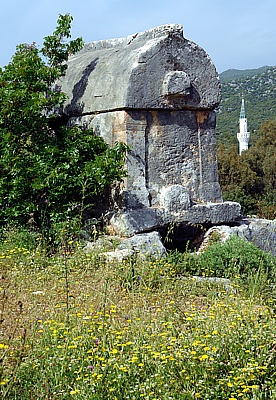 View to the Islamic Minaret of �cagiz from the nearby castle